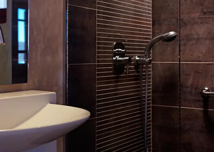 호텔 Themonies Luxury 3*