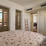 Hotel Themonies Luxury