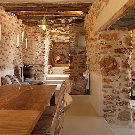 Themonies Luxury Hotel Folégandros