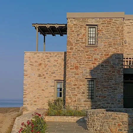 Themonies Luxury Hotel Folégandros