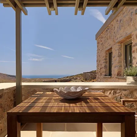 Themonies Luxury 3* Folégandros