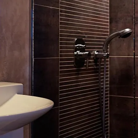 Hotell Themonies Luxury 3*