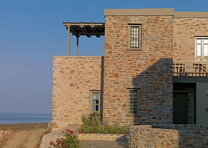 Themonies Luxury Hotel Folégandros